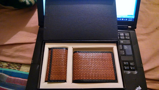 Premium Leather Wallet & Keychain